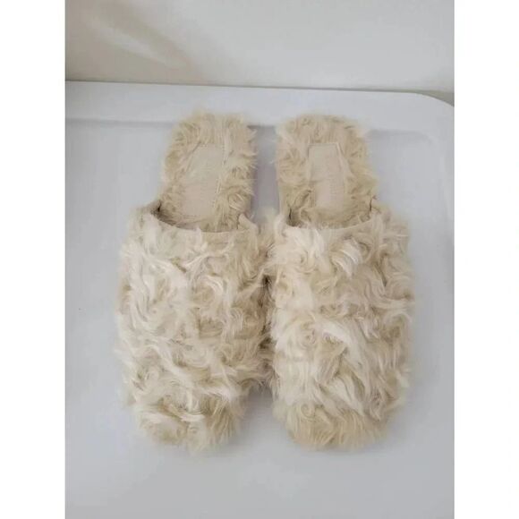 Kate Spade Dove Faux Fur Comfort Slipper Shoes 6B - Picture 1 of 8